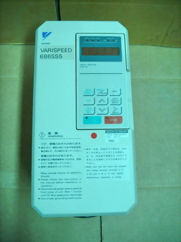 YASKAWA CIMR-SSA40P7 INPUT:AC 3PHASE 380-460V 50Hz