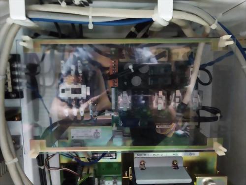 YASKAWA HI-15E2TUT MAGNETIC CONTACTOR