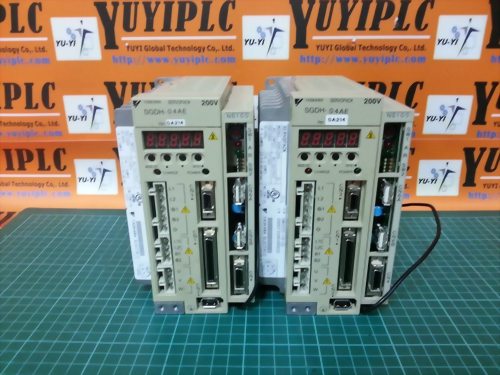 YASKAWA SERVO DRIVE SGDH-04AE WITH JUSP-NS100