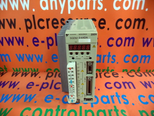 YASKAWA SGDM-04ADA