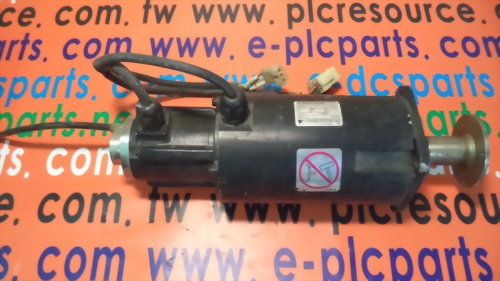 YASKAWA USAHEM-03TZ11 AC SERVO MOTOR