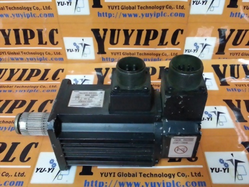 YASKAWA USAREM-03CE2K AC SERVO MOTOR