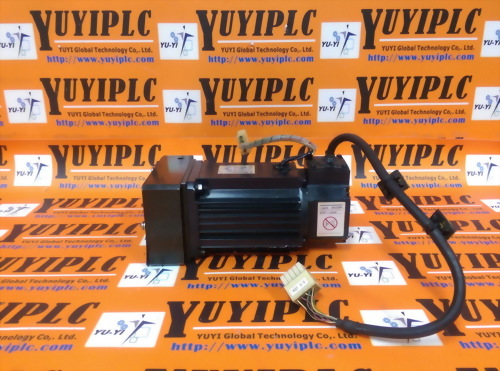 YASKAWA USAREM-03CF2X SERVO MOTOR