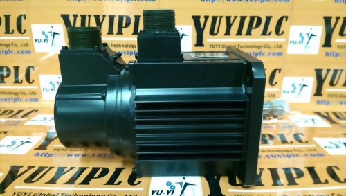 YASKAWA USAREM-05VS2K AC SERVO MOTOR