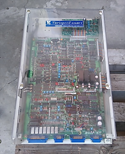 YASKAWA VARISPEED DRIVER 626MT II