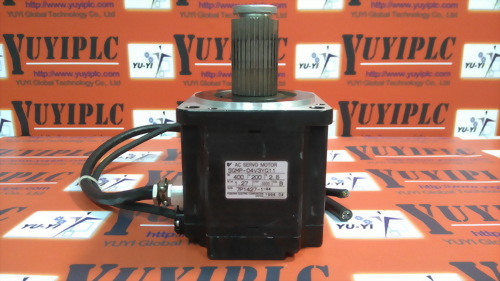 Yaskawa AC SERVO MOTOR SGMP-04V3YG11