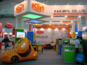 K&H obtuvo un gran éxito en la feria TAITRONICS 2010 K&H obtuvo un gran éxito en la feria TAITRONICS 2010