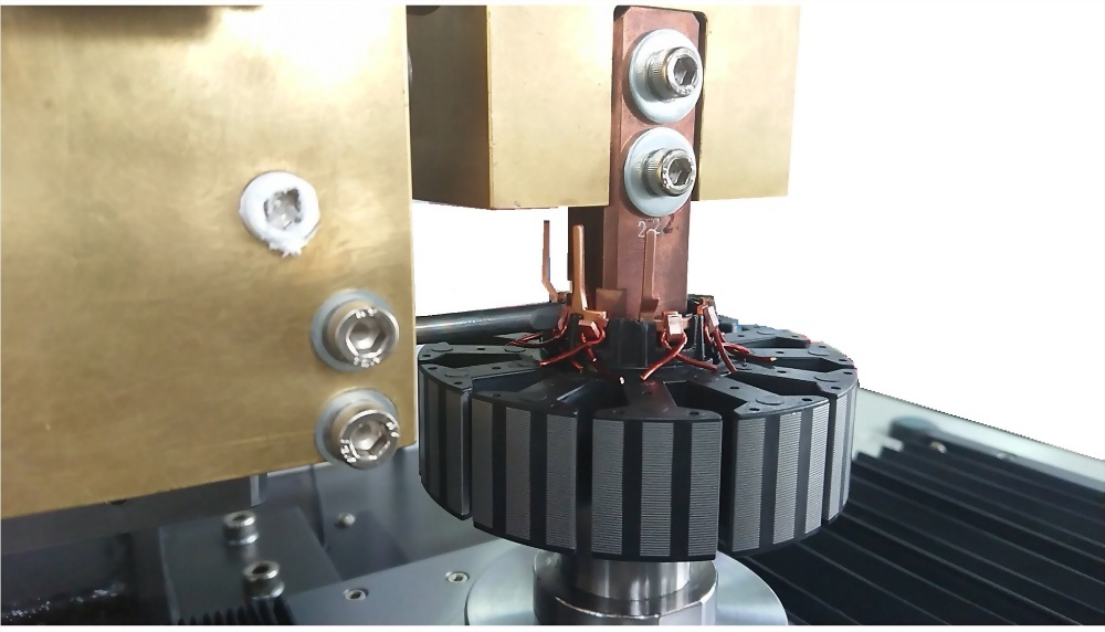 無刷馬達定子直壓式點焊機