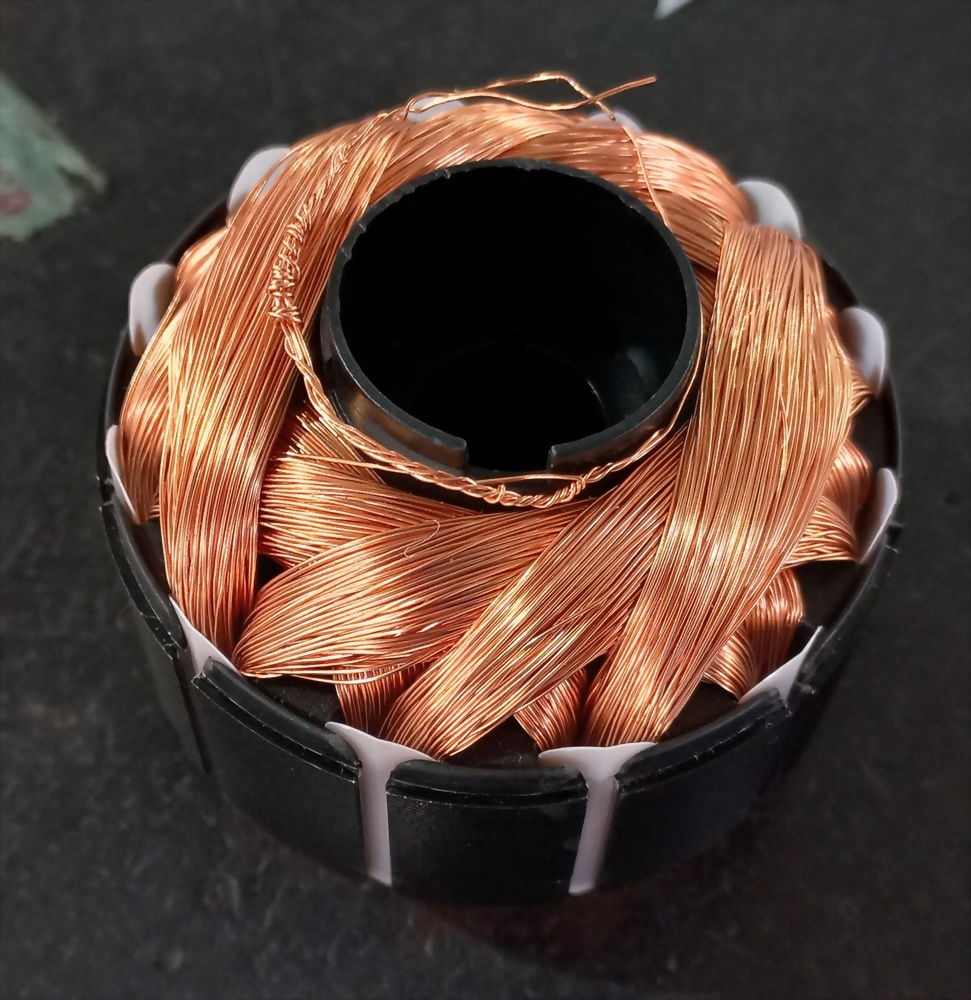 立式槽楔插入機