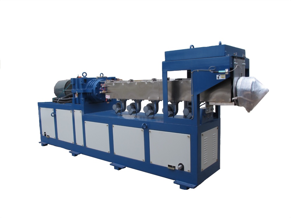 PP/PE extruder modified for injection purpose