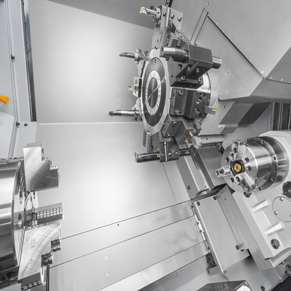 車銑複合式車床 UT-200SY