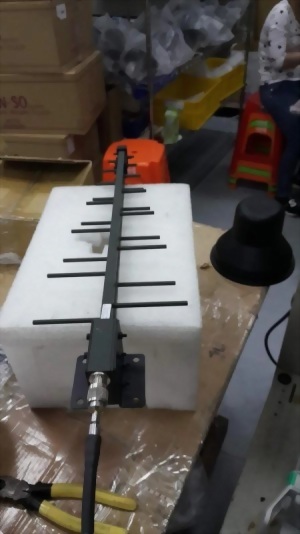 Military Log periodic antenna