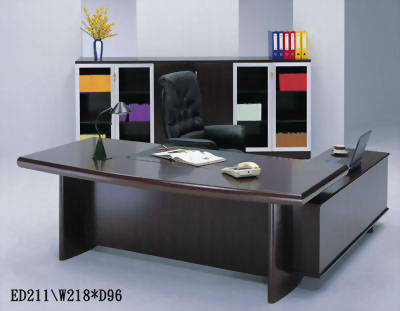 木製主管桌ED211