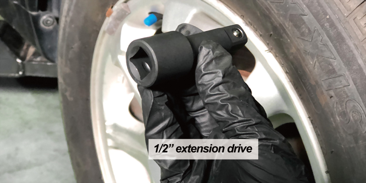 auto repair tool for damaged wheel nuts