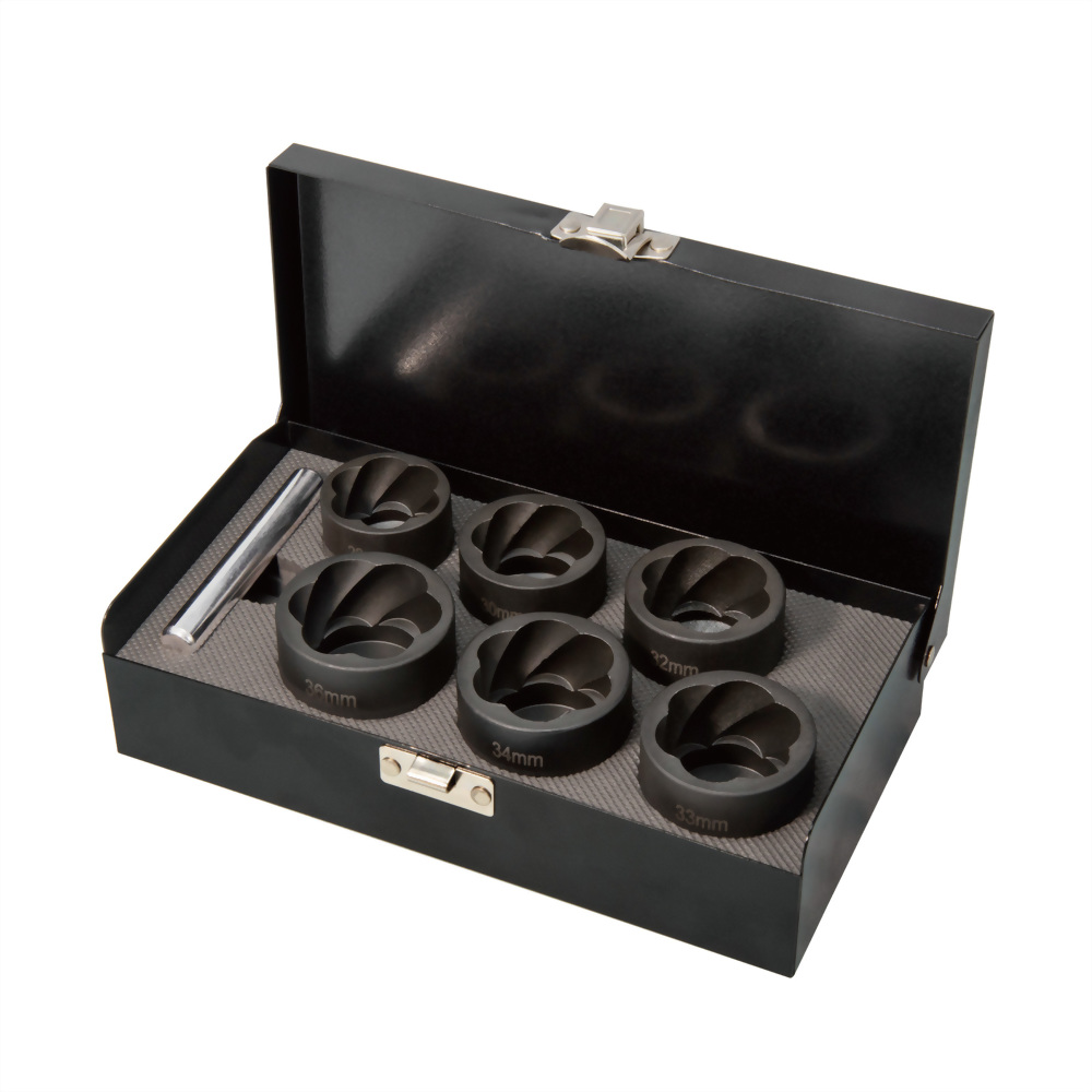 Heavy duty stripped fastener remove socket