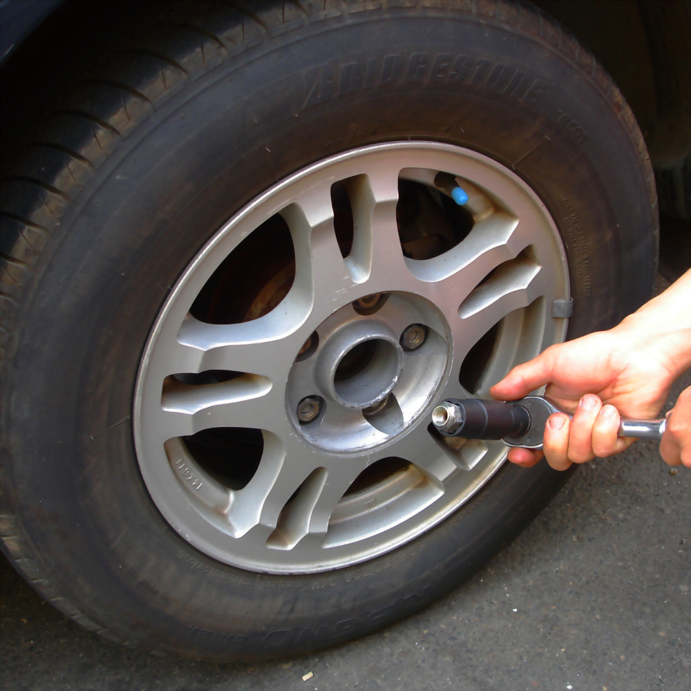 what to do when wheel nuts are rusty deformed