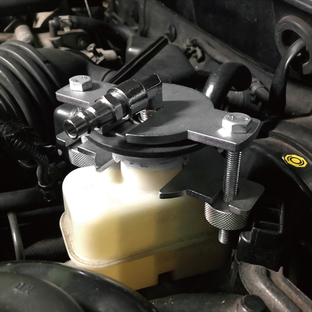 Universal Brake Pressure Bleeder Adapter - Fastener Type