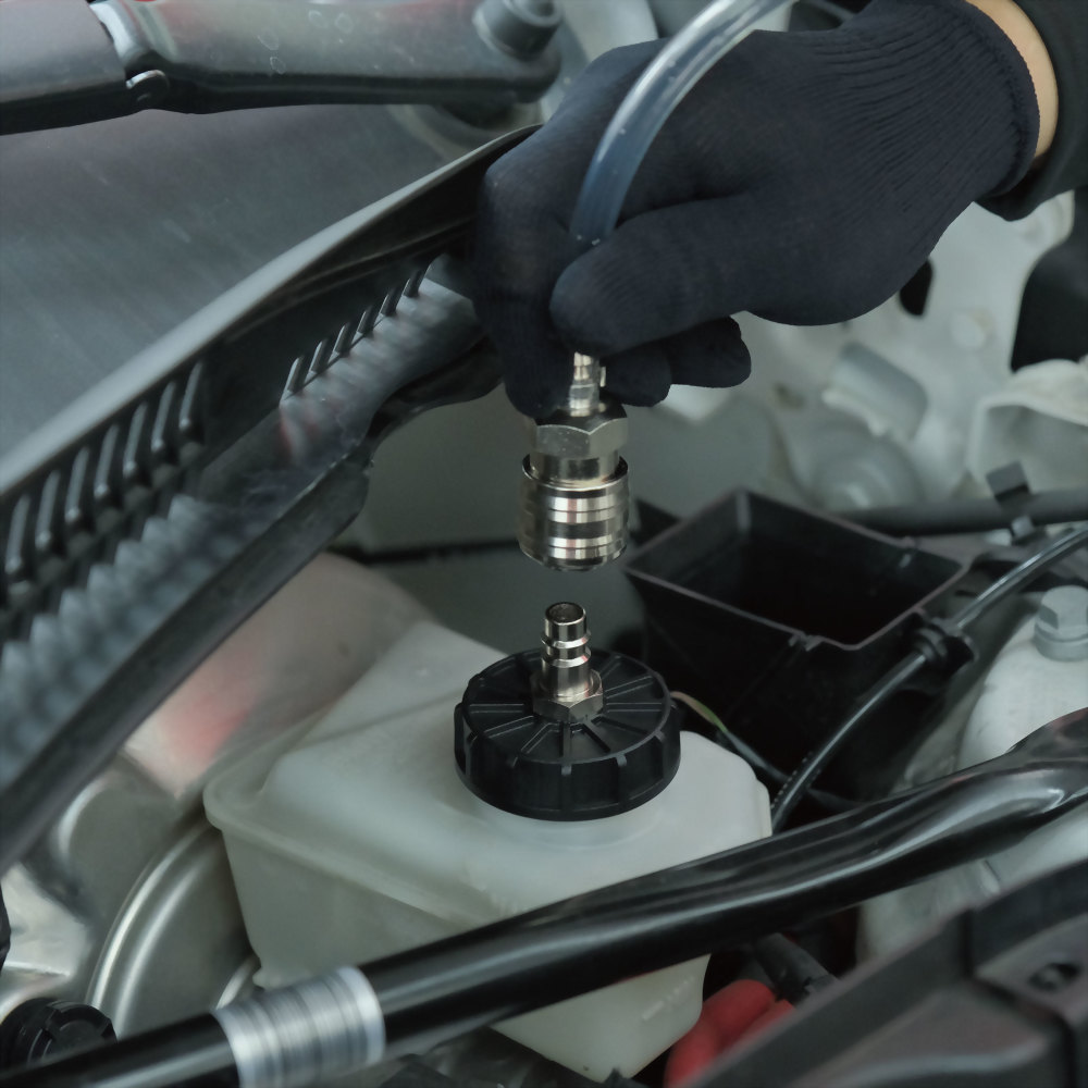 brake oil change fast and safe way
