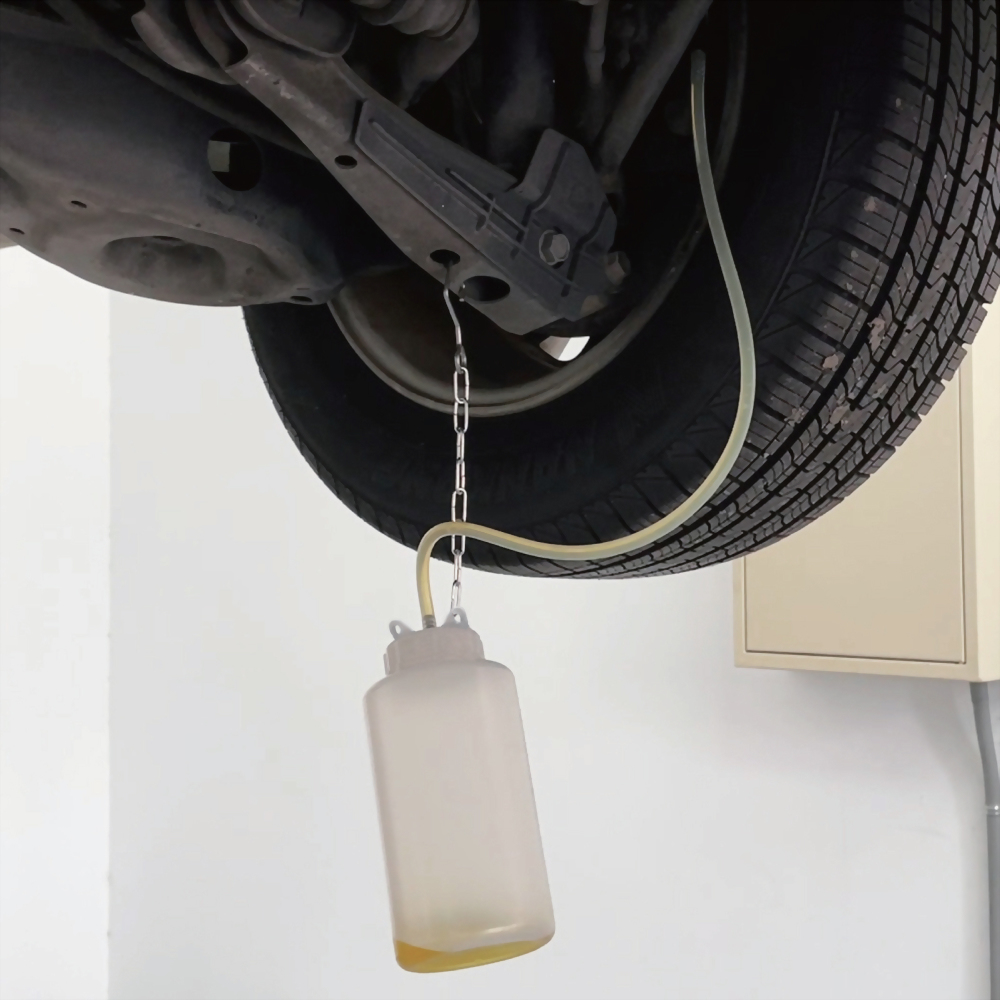 Brake Fluid Reservoir Bottle