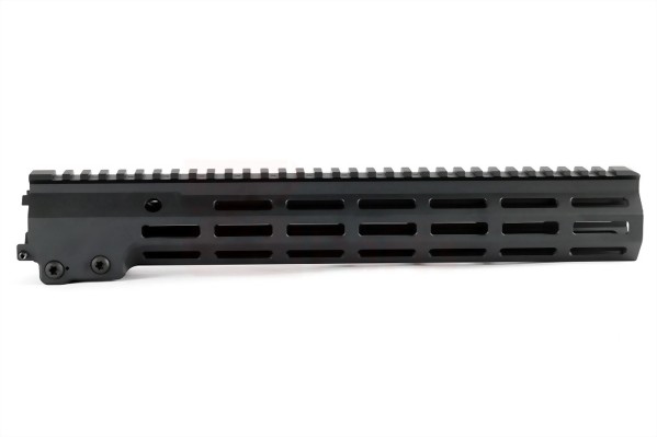 systema-m4-011-01.jpg