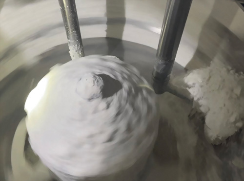 充分脫水至含水率40%以下之標準小麥澱粉固相