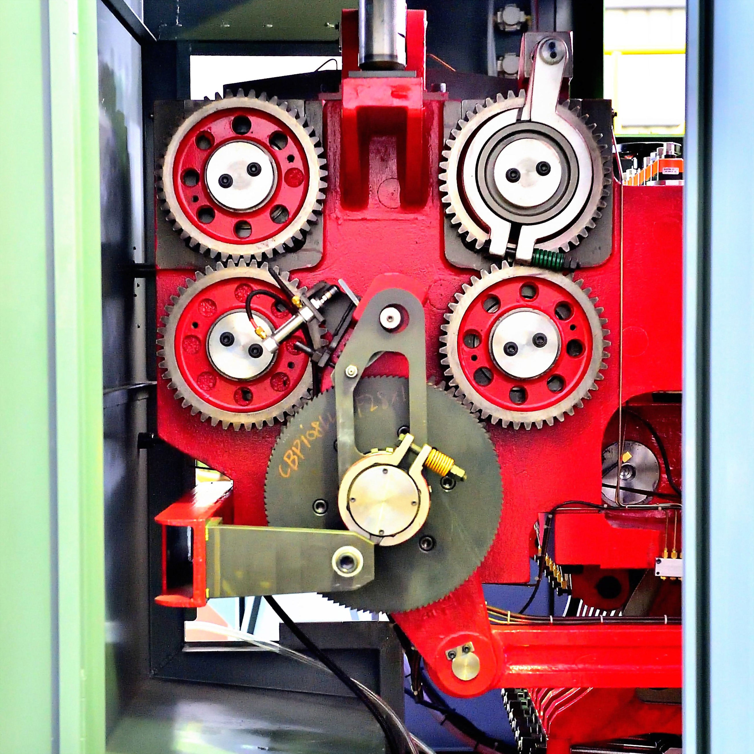 Multi-station bolt/nut/part formers