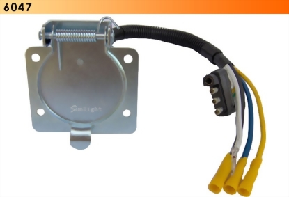 4 Flat To 7 RV Blade Adaptor