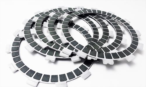 Central pressure plate + clutch pad (SUZUKI) Central pressure plate + clutch pad (SUZUKI)