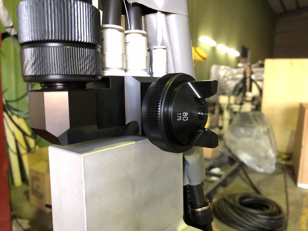 Electrostatic Oil-base Water-Free Releasing Agent Spray-Robot-system