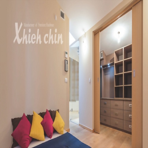 Heavy-Duty Door Roller