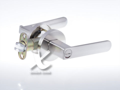 Toilet horizontal lock