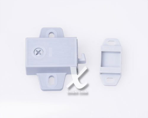 プッシュラッチ