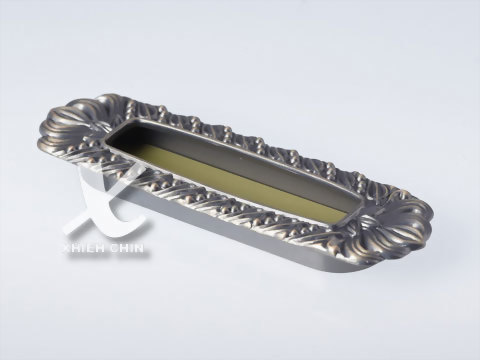 Baroque recessed handle