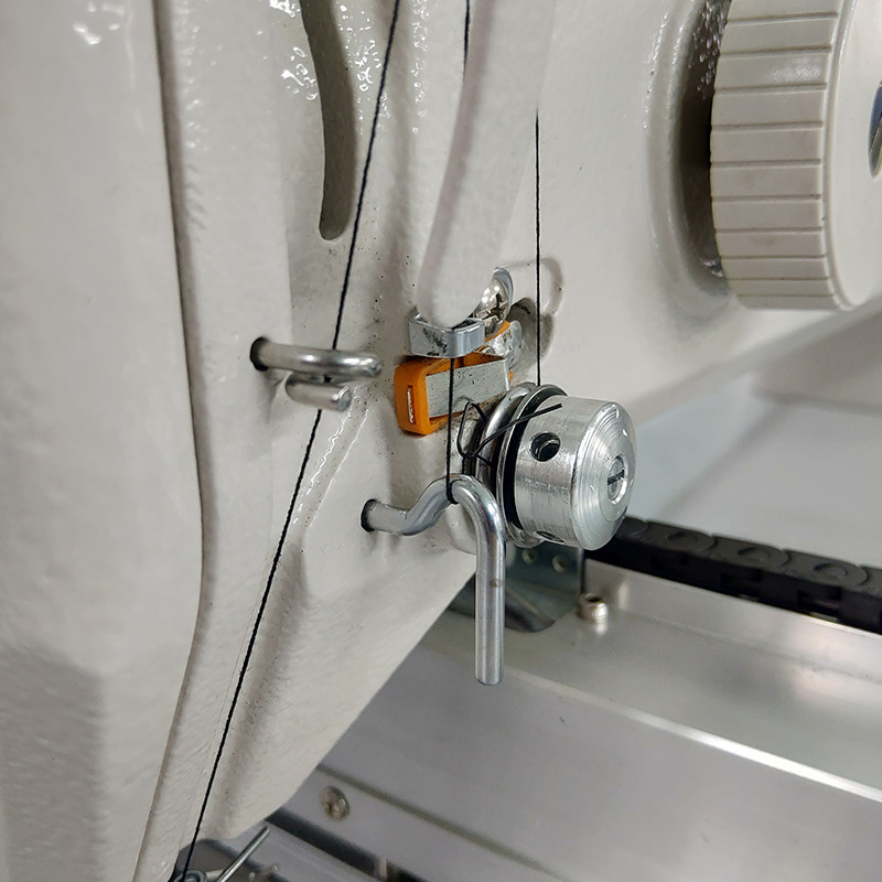 Computerized pattern type industrial sewing machine-1000-500 series-super large computerized pattern template machine