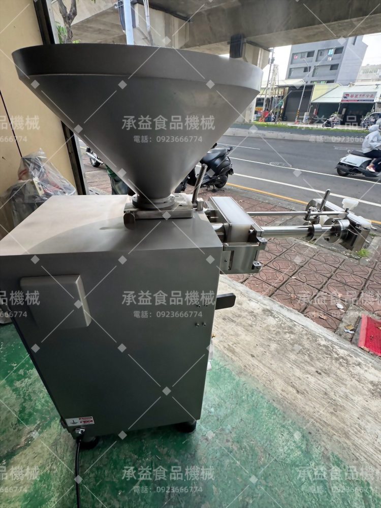 CY-1800型葉片式真空定量灌裝機