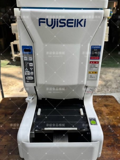 KTM2二手不二精機捲壽司機