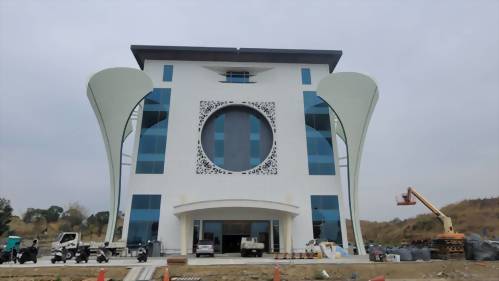 2022年 天成圓滿巨型金屬造型花瓣