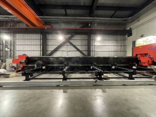 我們引進全台灣最大的6000瓦光纖雷射五軸切管機！