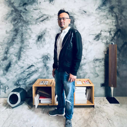 總監 Design Director / 賴建銘 Jamie