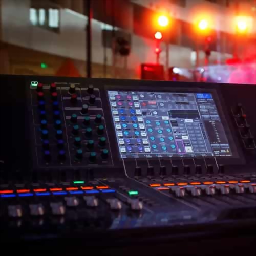 照明および音響工学