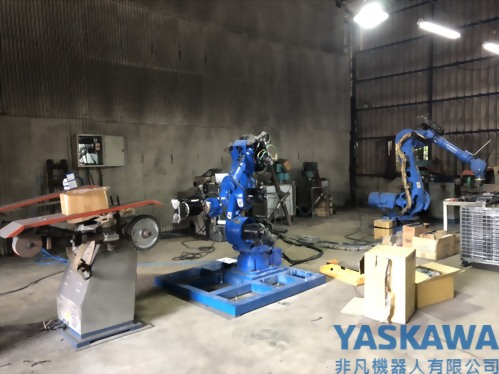 YASKAWA VS100 研磨機器人