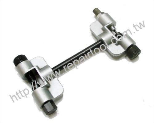 Engine Inside Chain Tool