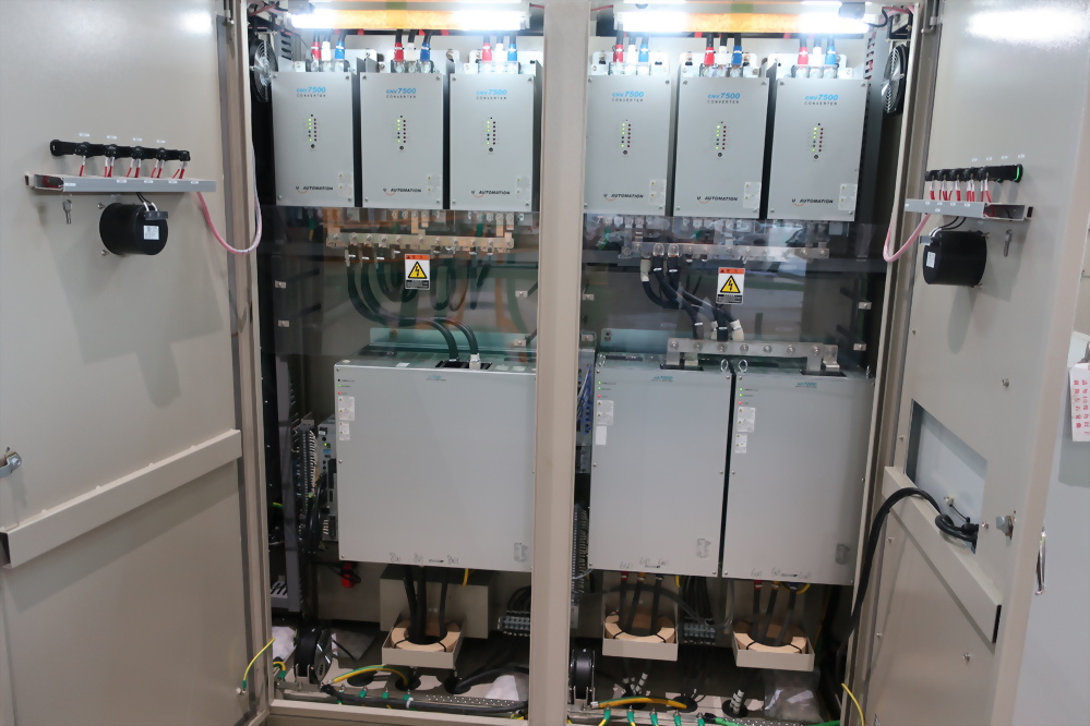 Características de avance de la línea de corte en común