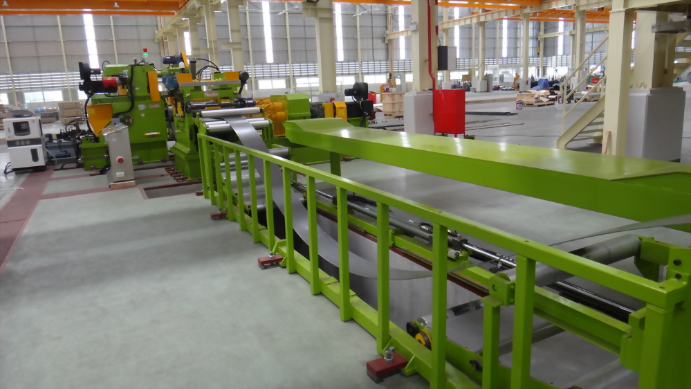 Super long narrow custom made cuttolength line