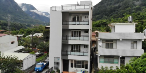 台中谷關松鶴部落：玻璃欄杆、隔柵、扶手、圍牆欄杆