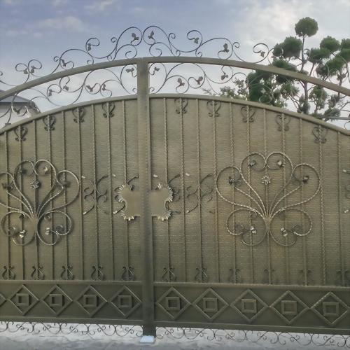 牛擔型鍛造電動大門