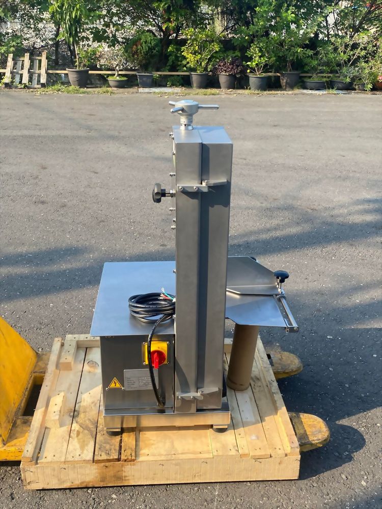 桌上型不鏽鋼鋸骨機250s型