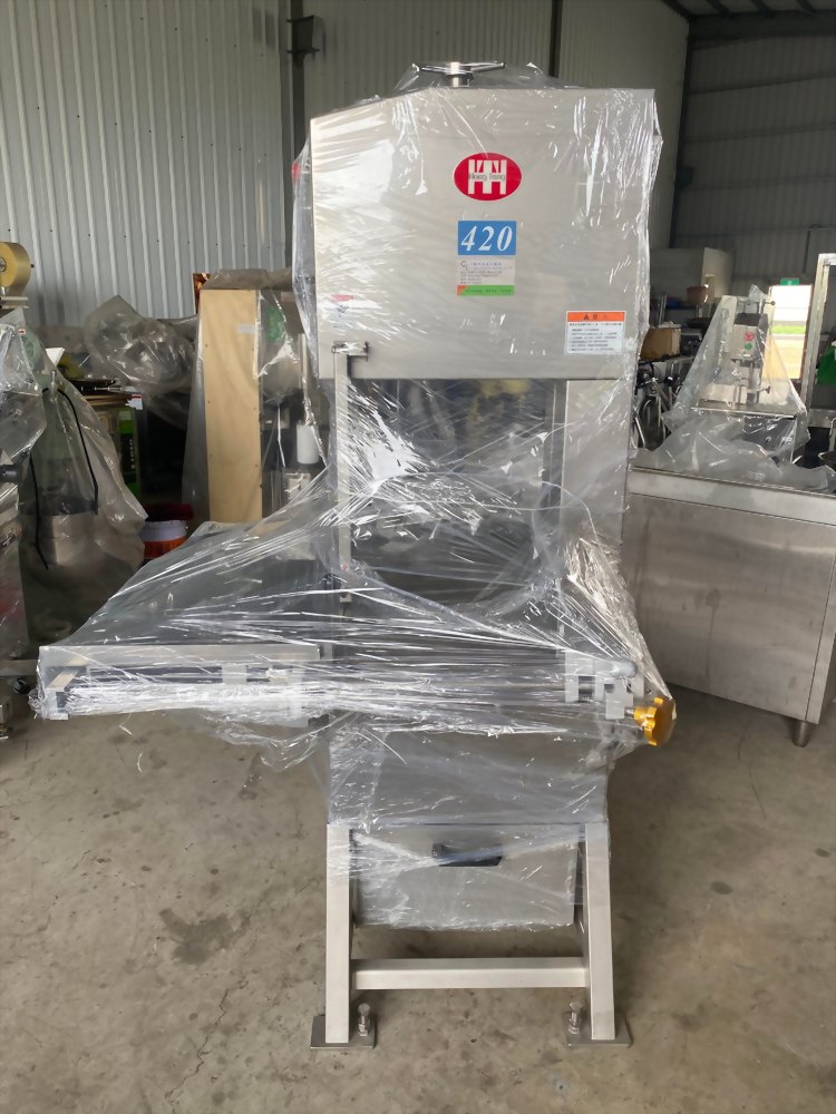 落地型不鏽鋼高速鋸骨機420型