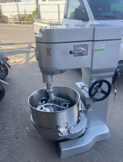 一包半攪拌機80公升