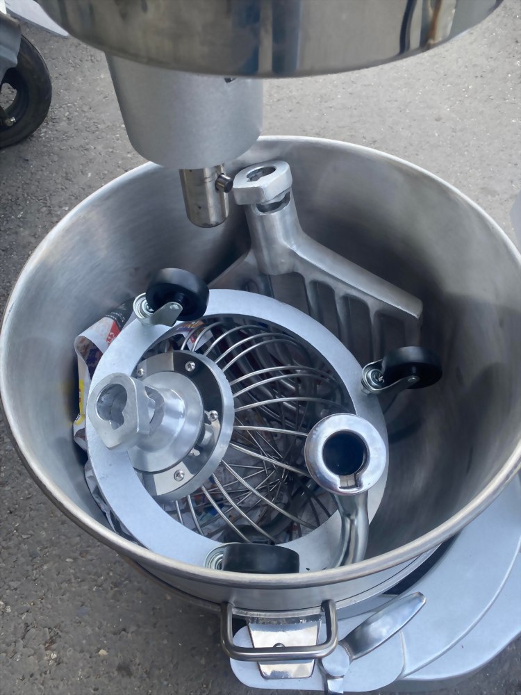 一包半攪拌機80公升